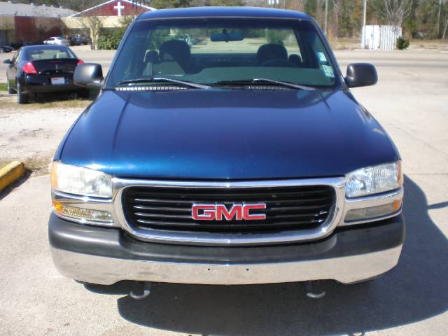 GMC Sierra 2000 photo 2