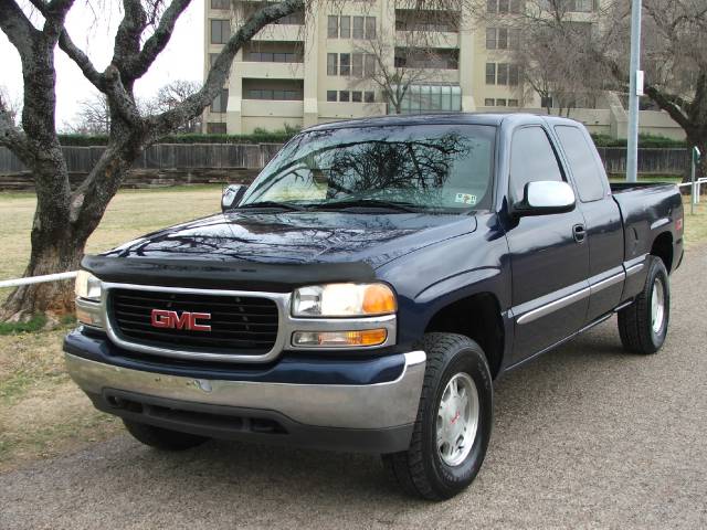 GMC Sierra 2000 photo 1