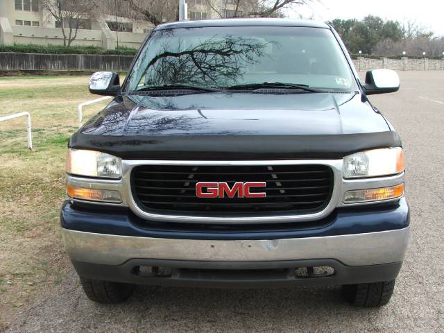 GMC Sierra 2000 photo 2