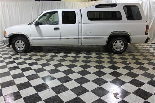 GMC Sierra 2000 photo 1