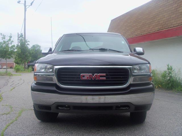 GMC Sierra 2000 photo 2