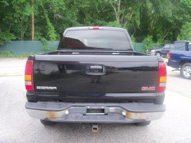 GMC Sierra 2000 photo 3