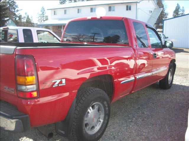 GMC Sierra 2000 photo 1
