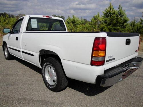 GMC Sierra 2000 photo 1