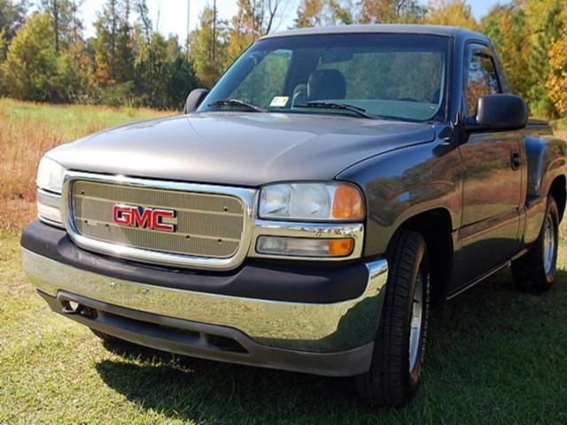 GMC Sierra 2000 photo 1