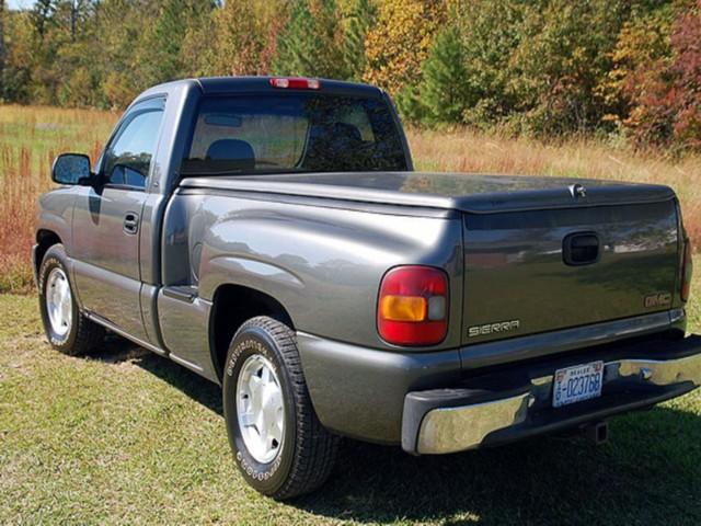 GMC Sierra 2000 photo 3