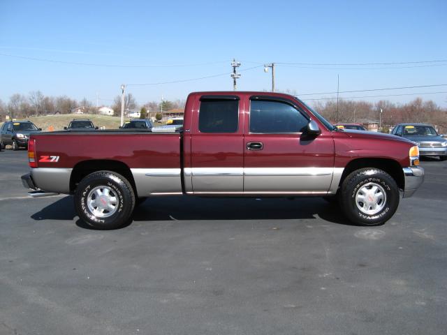 GMC Sierra 2000 photo 2