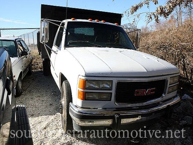 GMC Sierra 2000 photo 1