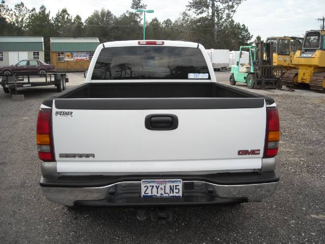GMC Sierra 2000 photo 3