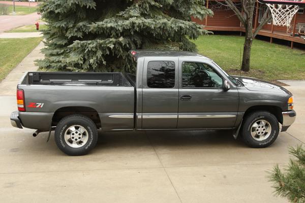 GMC Sierra 2000 photo 3