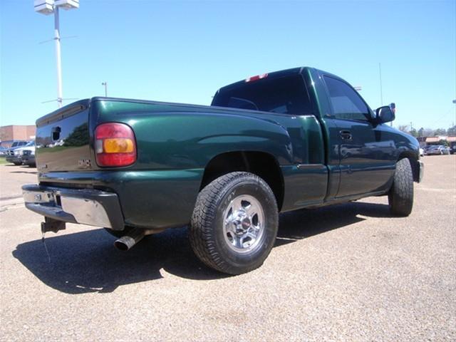 GMC Sierra LS S Pickup