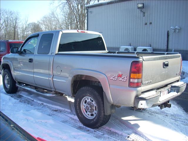 GMC Sierra 2001 photo 1