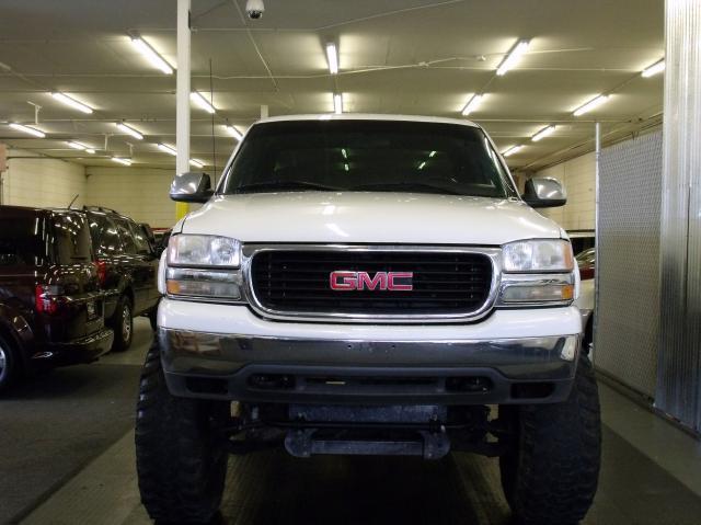 GMC Sierra 2001 photo 1