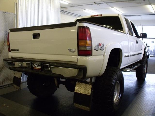 GMC Sierra 2001 photo 3