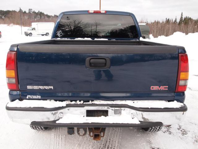 GMC Sierra 2001 photo 2