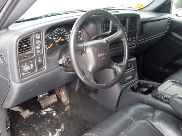GMC Sierra 2001 photo 4