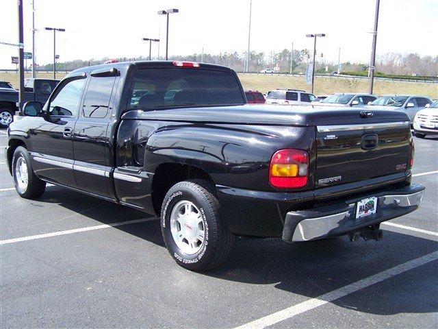 GMC Sierra 2001 photo 2