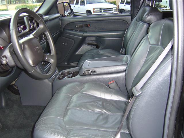 GMC Sierra 2001 photo 2