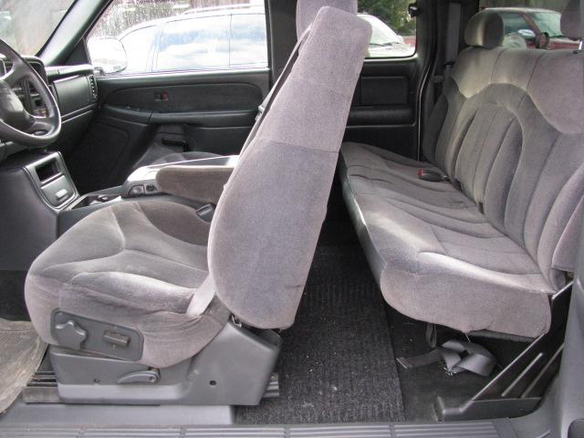 GMC Sierra 2001 photo 2