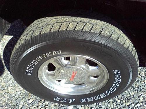 GMC Sierra 2001 photo 3