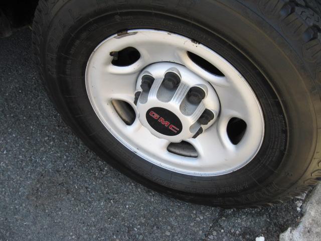 GMC Sierra 2001 photo 4