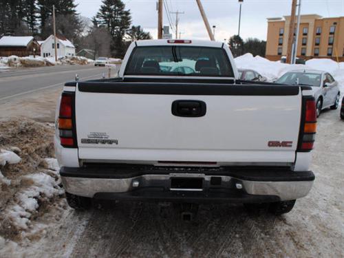 GMC Sierra 2001 photo 4