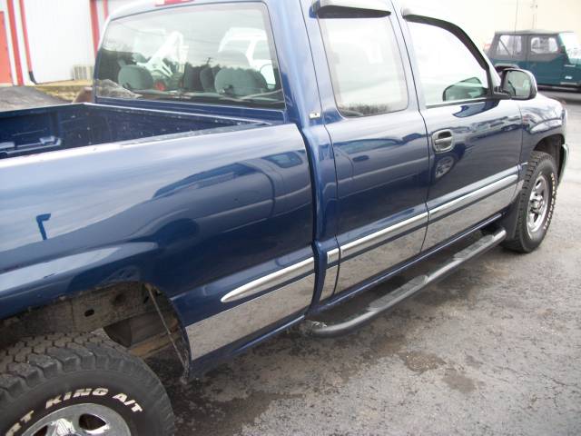 GMC Sierra 2001 photo 2
