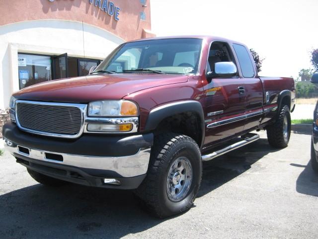 GMC Sierra 2002 photo 2