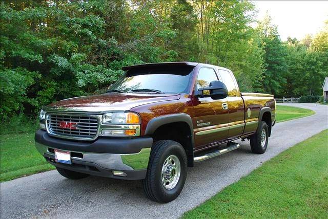 GMC Sierra 2002 photo 1