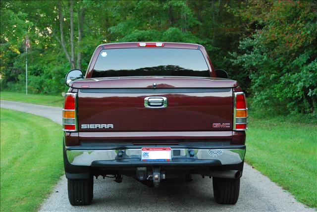 GMC Sierra 2002 photo 2