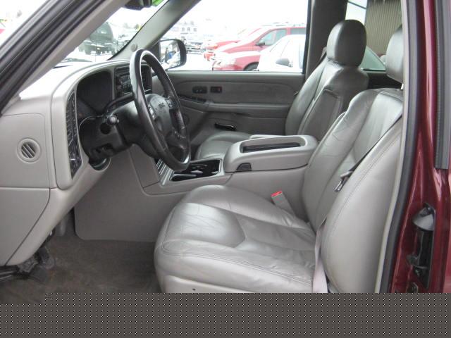 GMC Sierra 2003 photo 2