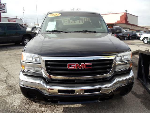 GMC Sierra 2003 photo 1