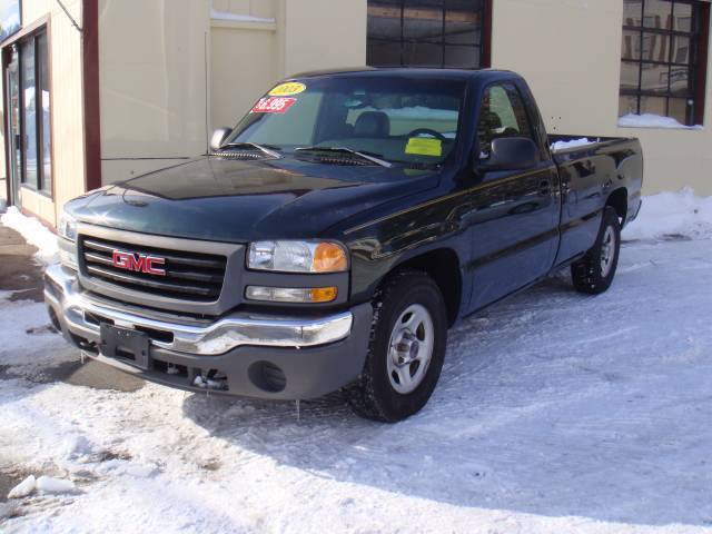 GMC Sierra Base Pickup