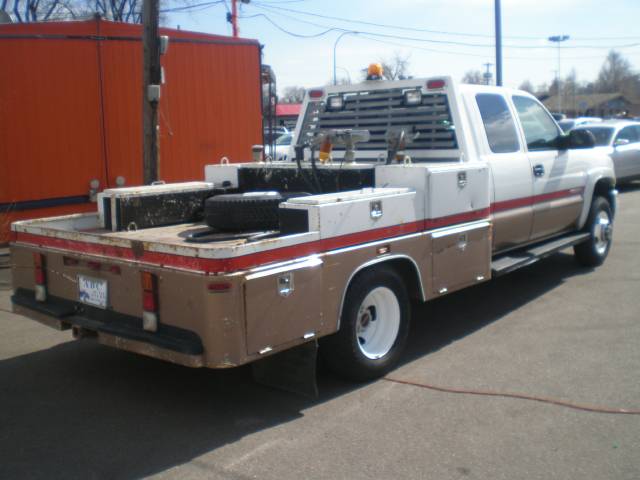 GMC Sierra 2003 photo 2