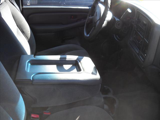 GMC Sierra 2003 photo 2