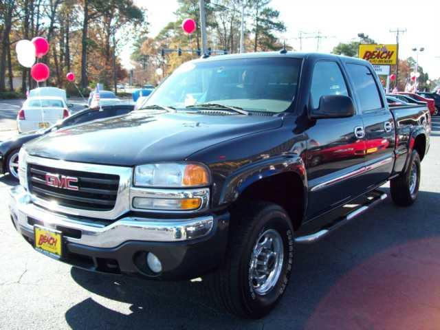 GMC Sierra 2003 photo 1