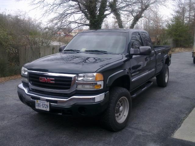 GMC Sierra 2003 photo 2