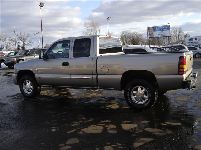 GMC Sierra 2003 photo 3