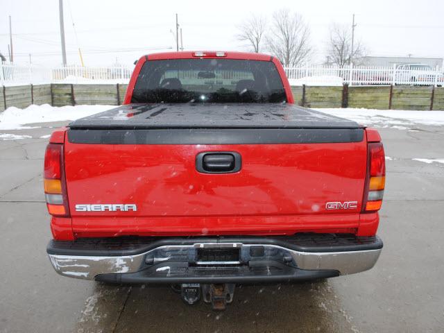 GMC Sierra 2003 photo 3