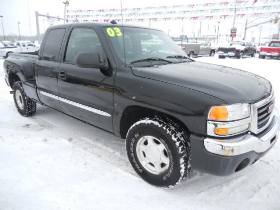 GMC Sierra V8 R-design Pickup