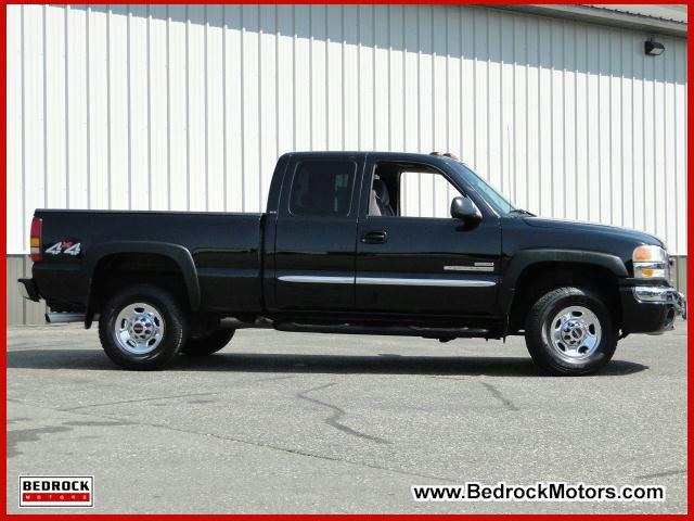 GMC Sierra 2003 photo 1