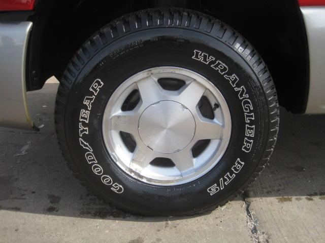 GMC Sierra 2003 photo 3