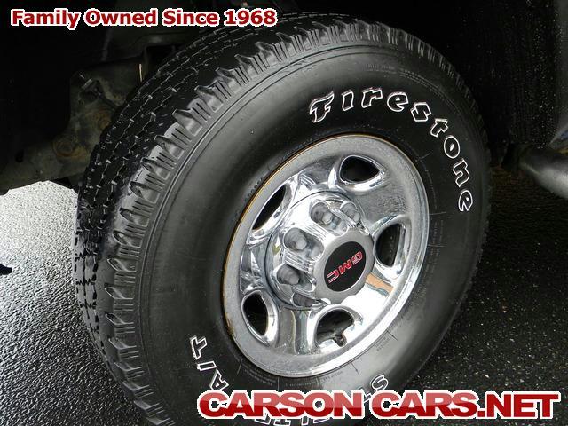 GMC Sierra 2003 photo 1