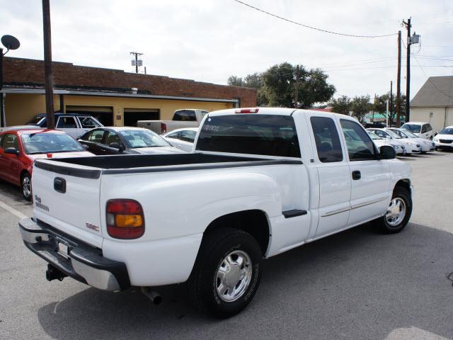 GMC Sierra 2003 photo 1