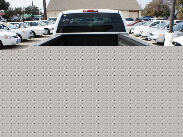 GMC Sierra 2003 photo 2