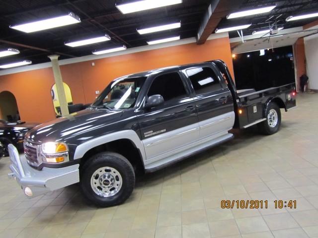 GMC Sierra 2003 photo 2