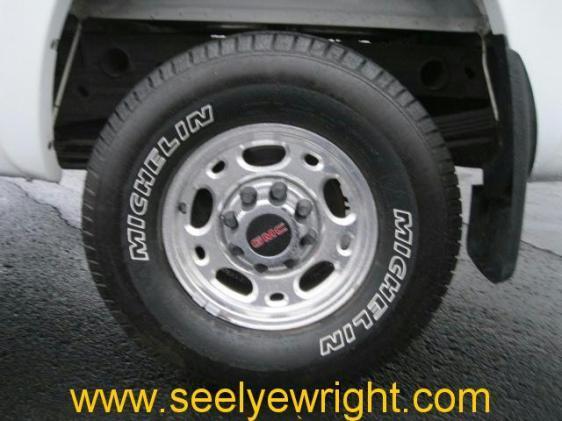 GMC Sierra 2003 photo 2