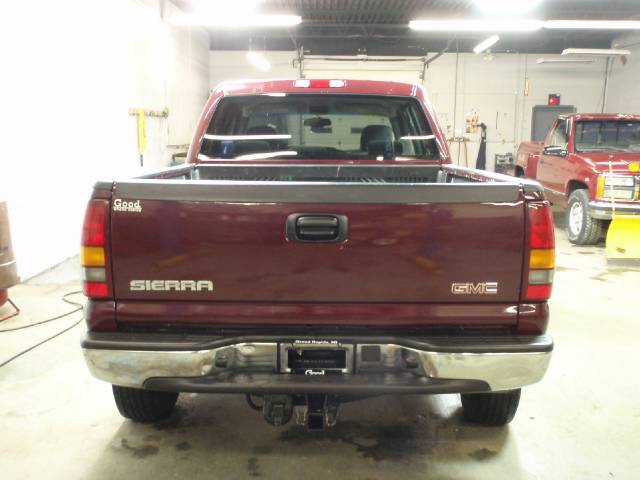 GMC Sierra 2003 photo 3