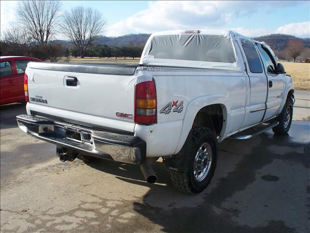 GMC Sierra 2003 photo 3