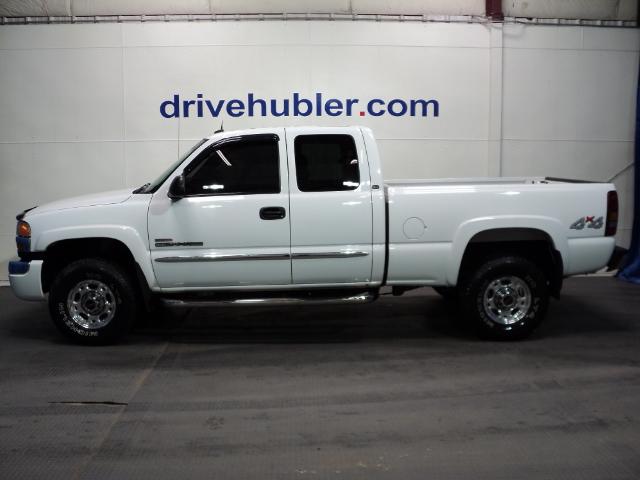 GMC Sierra 2003 photo 2